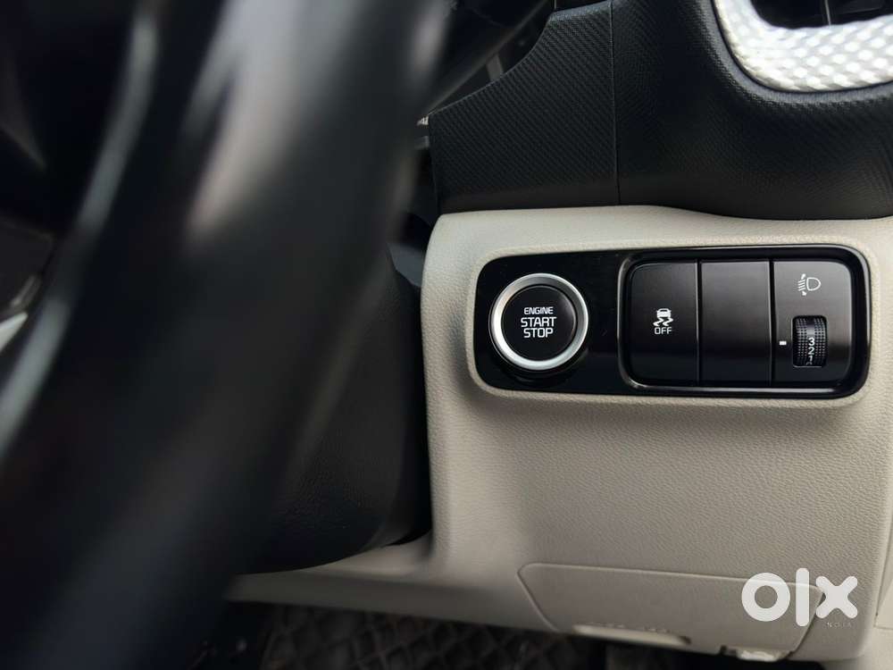 Kia Sonet Petrol 2022