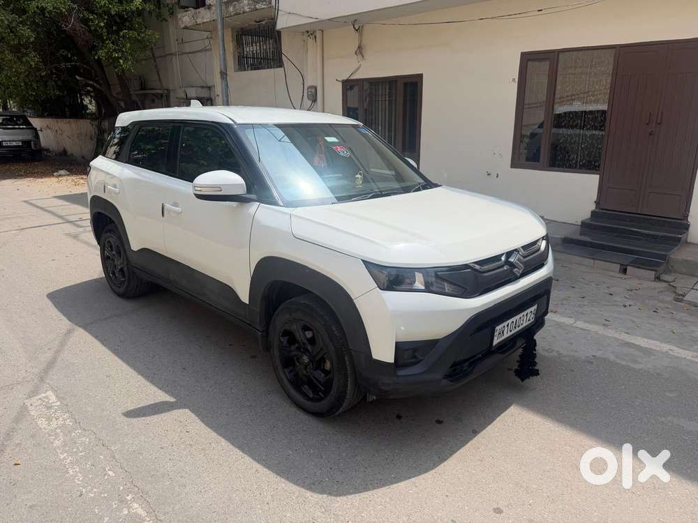 Maruti Suzuki Brezza 1.5 Vxi Smart Hybrid, 2023, Petrol