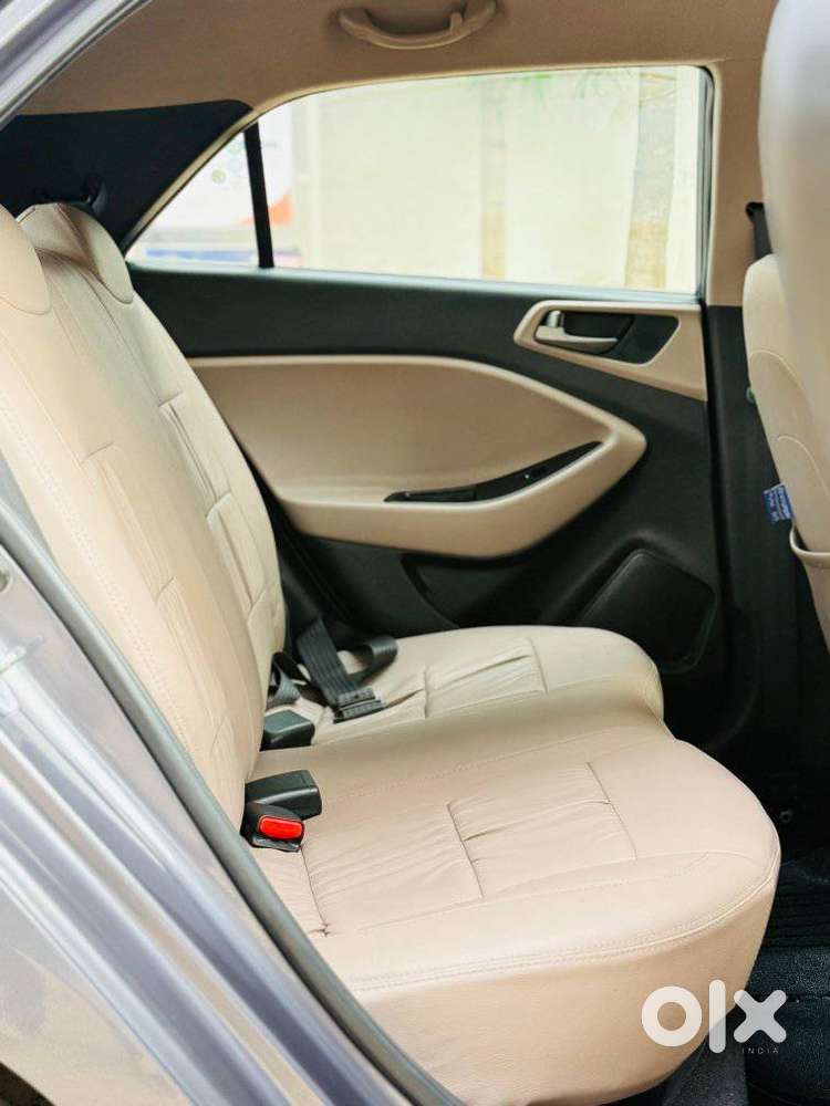 Hyundai I20 Sportz 1.2 Mt Dual Tone, 2017, Petrol