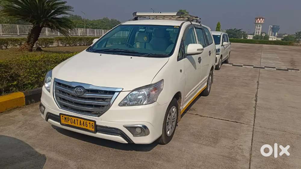 Toyota Innova 2.5 Gx 2014