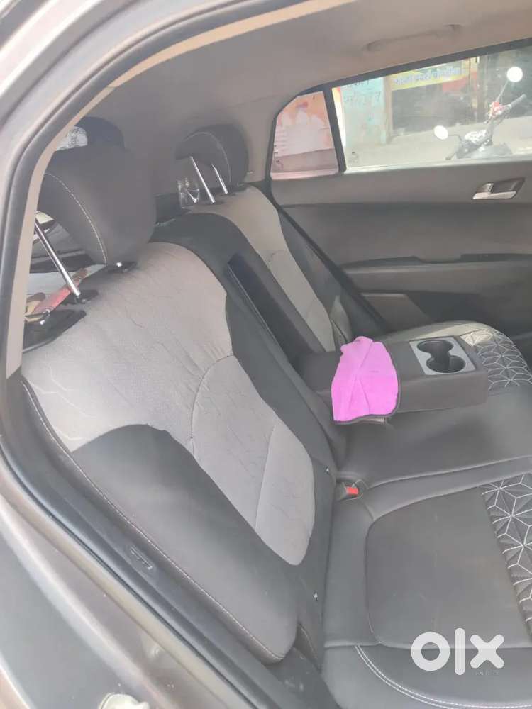 2018 Top Modal Automatic Gear With Sunroof Drive 75000 Km  2nd Owner