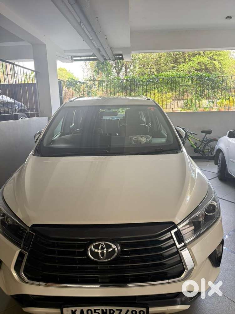 Toyota Innova Crysta 2021
