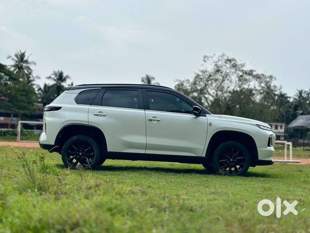 Maruti Suzuki Grand Vitara Alpha Smart Hybrid, 2022, Petrol