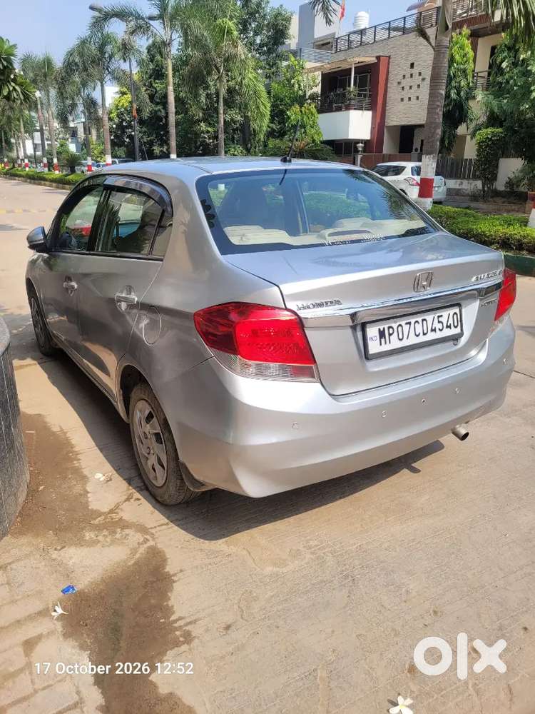 Honda Amaze 2015 Diesel Well Maintained