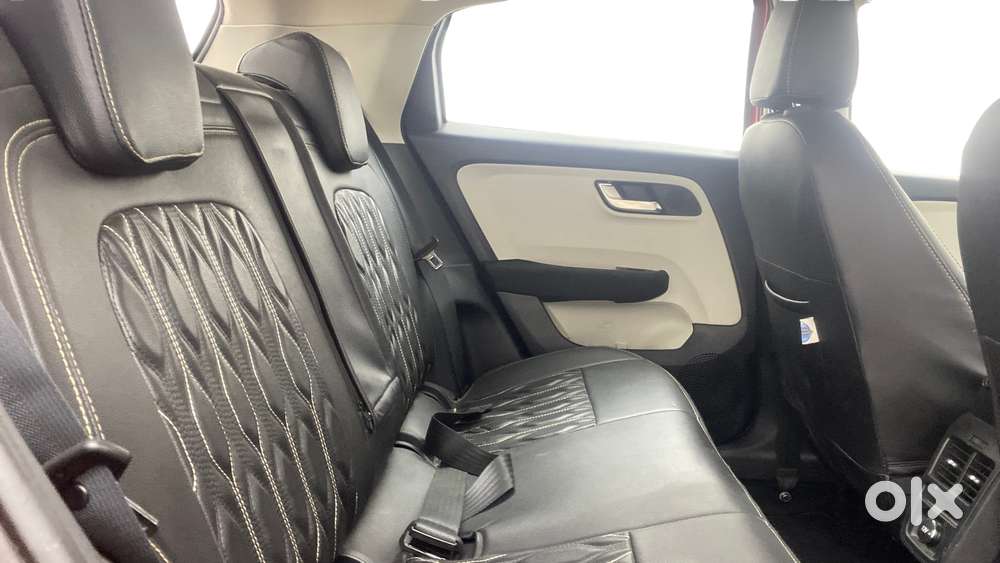 Tata Altroz Xz, 2023, Petrol