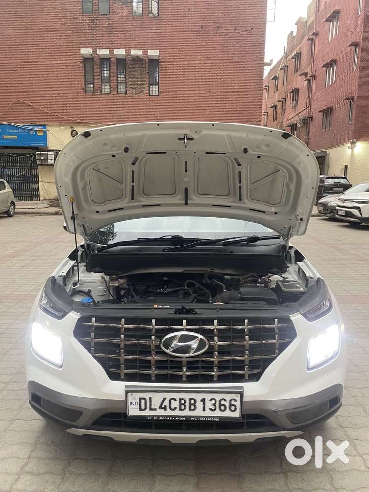 Hyundai Venue S 1.2 Petrol, 2022, Petrol