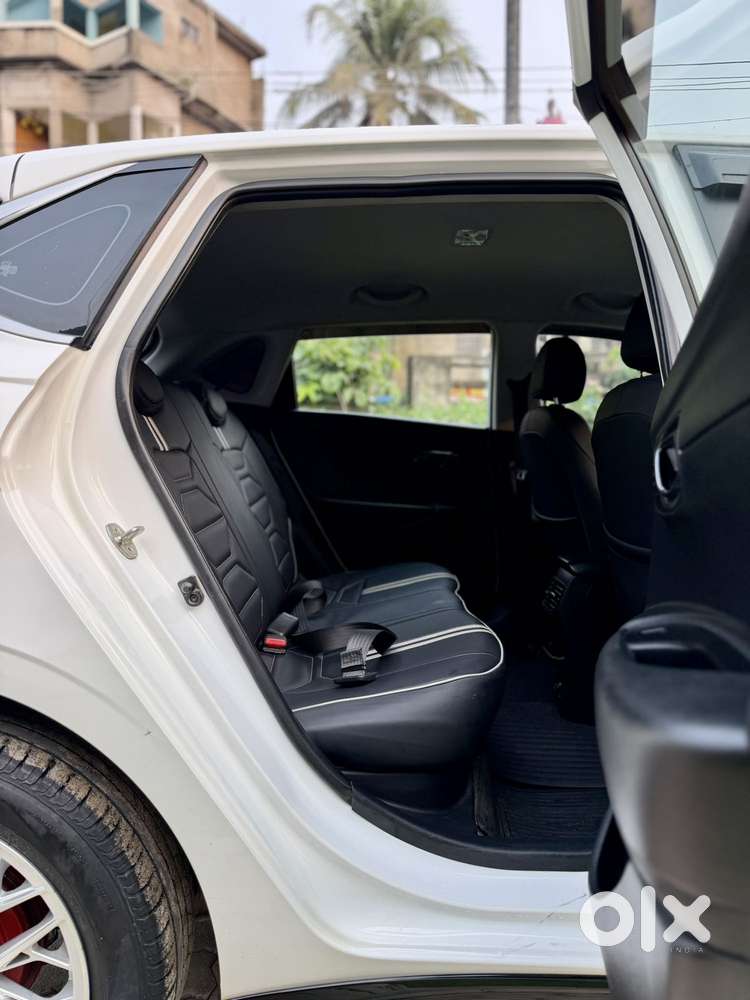 Hyundai I20 Sportz 1.2 Mt, 2023, Petrol