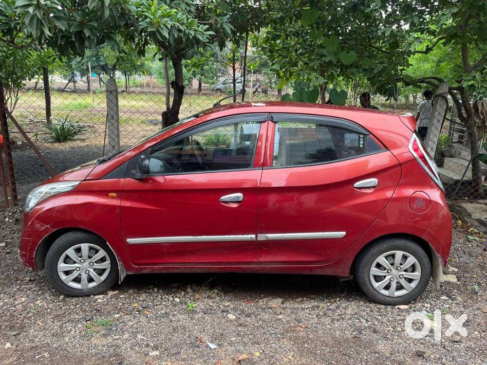 Hyundai Eon Magna 2013 Petrol