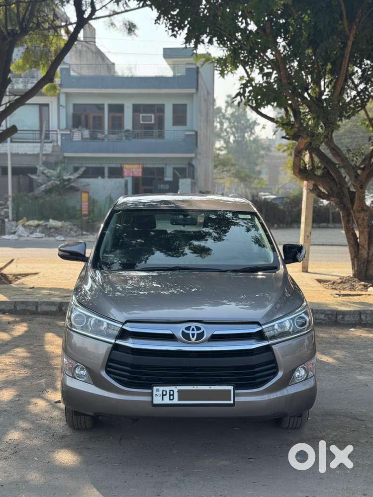 Toyota Innova Crysta 2.4 V 7 Str, 2017, Diesel