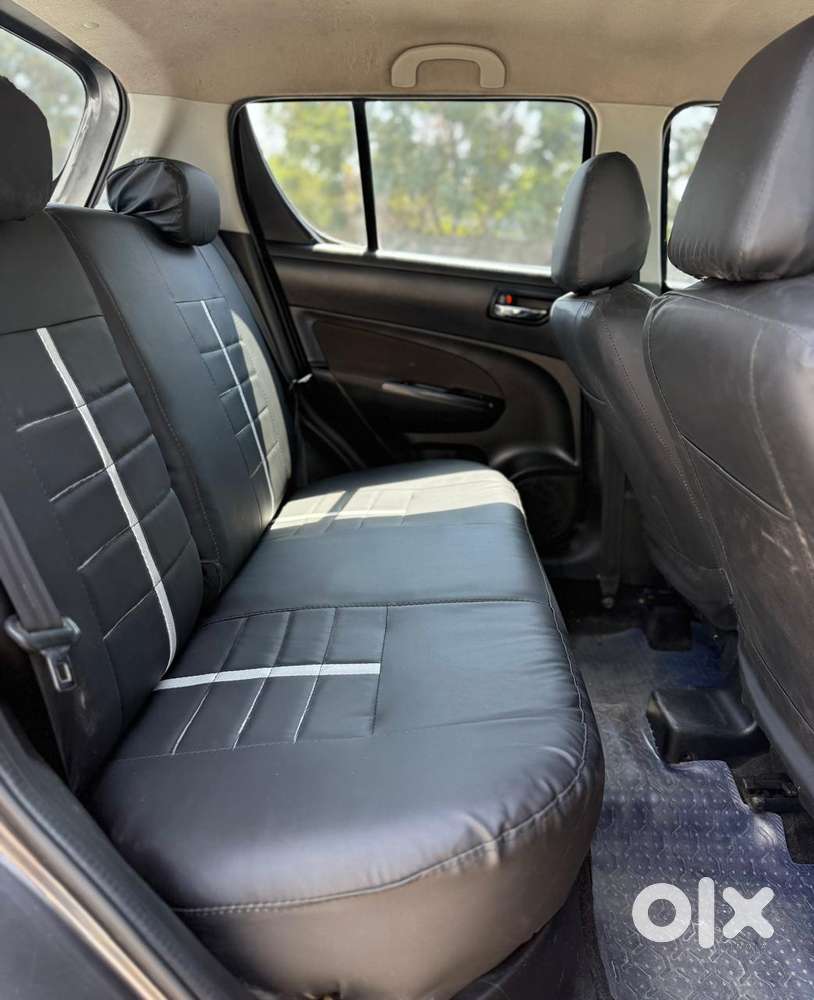 Maruti Suzuki Swift Vxi + Manual, 2017, Petrol