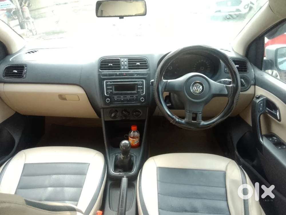 Volkswagen Polo Petrol Highline 1.2l, 2013, Petrol