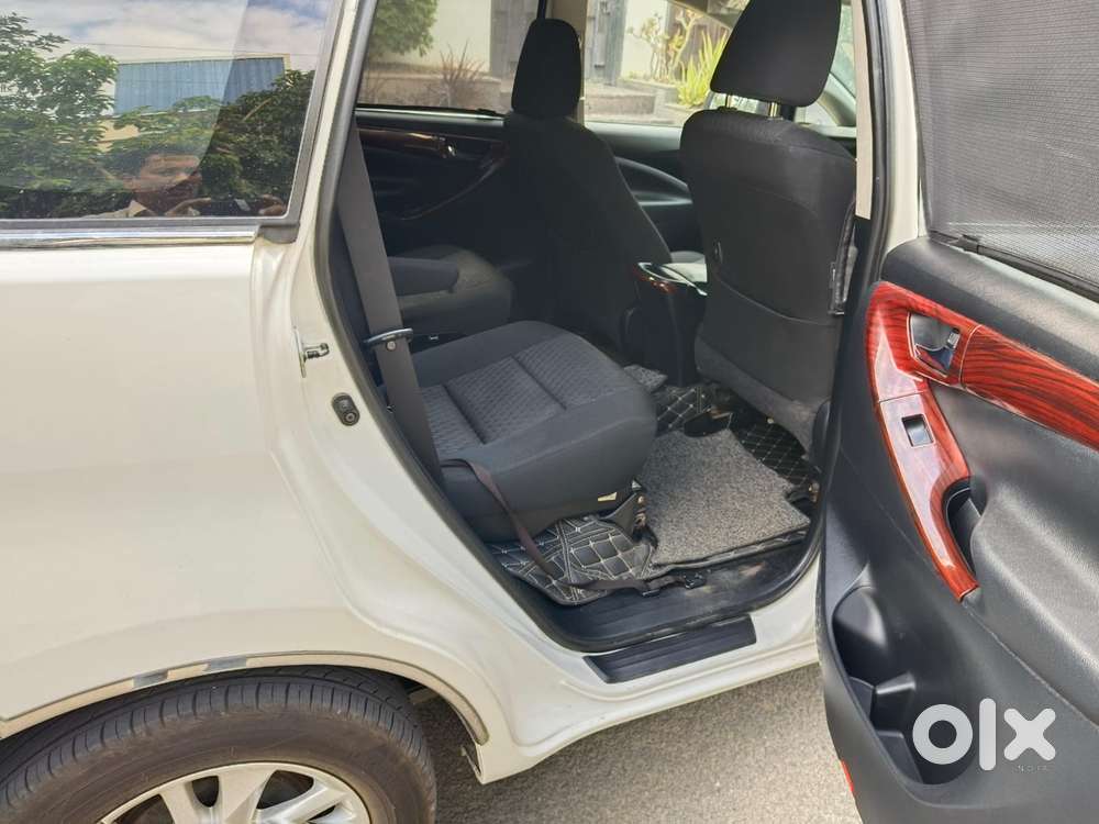Toyota Innova Crysta 2.7 Gx Mt, 2018, Diesel