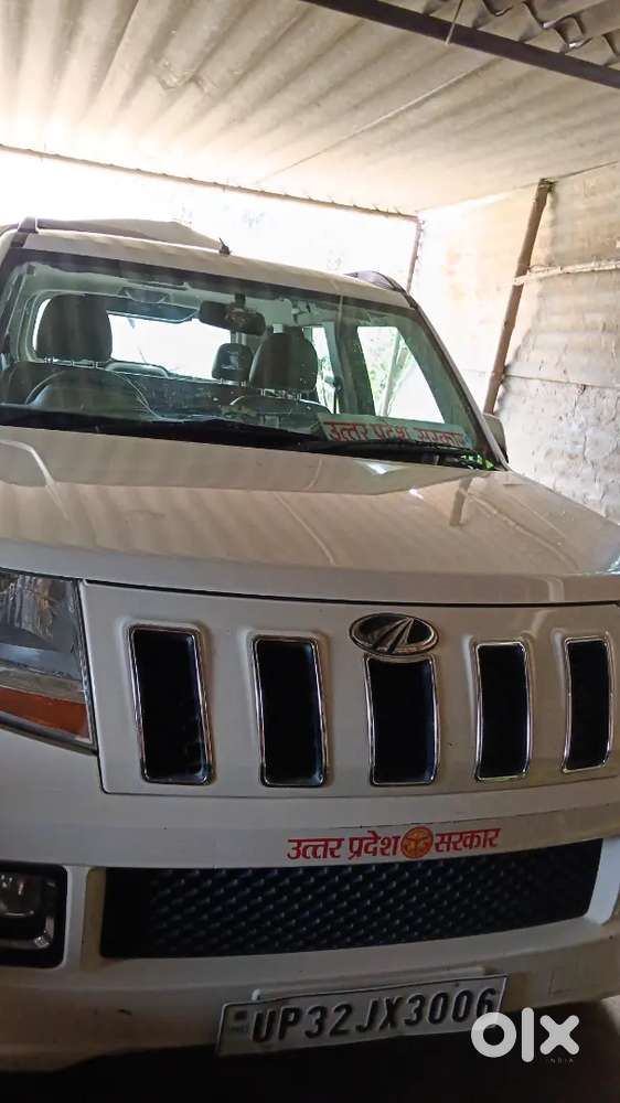 Mahindra Tuv 300 2018 Diesel 130000 Km Driven