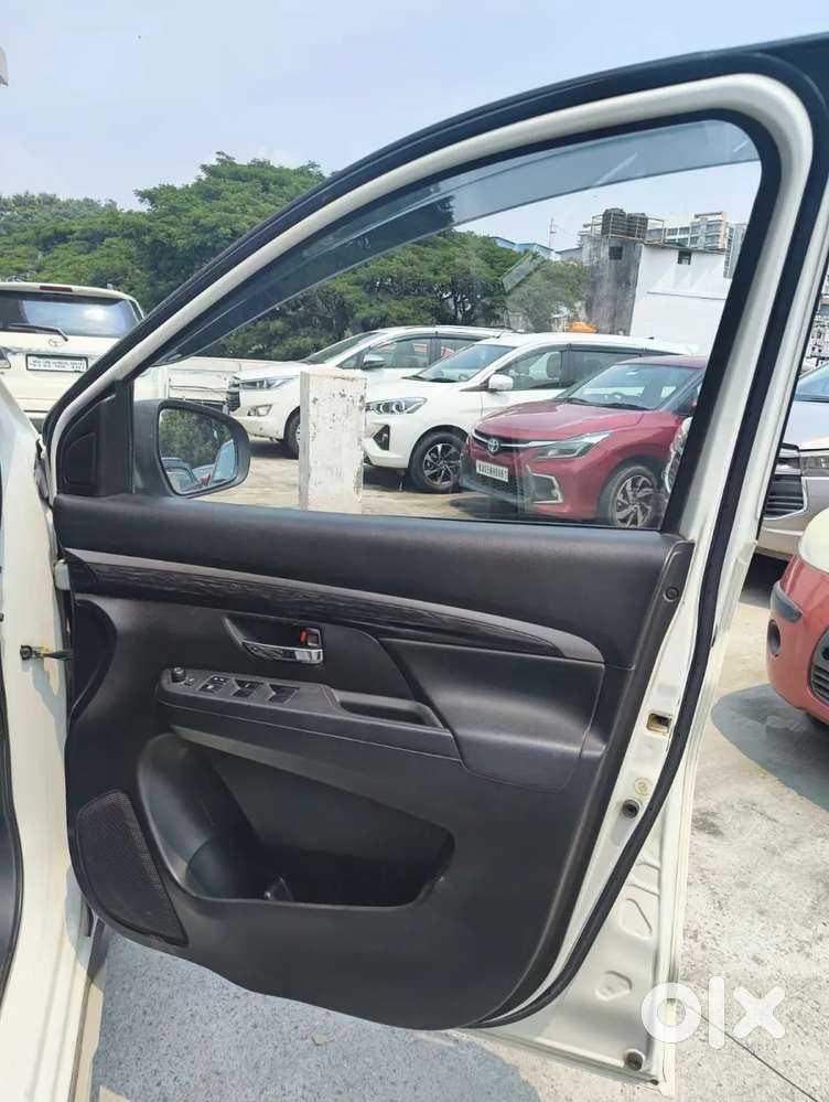 Maruti Suzuki Xl6 1.5 Alpha Mt, 2020, Petrol