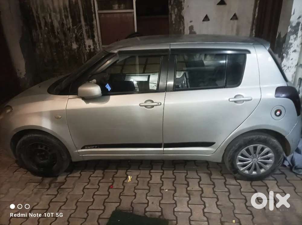 Maruti Suzuki Swift 2007 Cng & Hybrids 199999 Km Driven