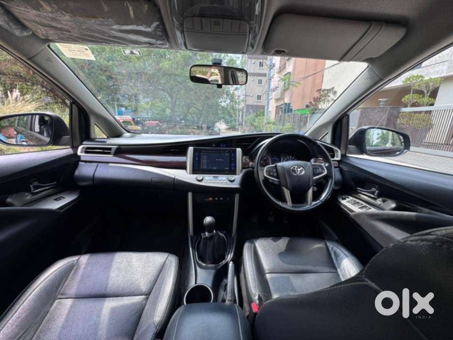 Toyota Innova Crysta 2.4 Zx Mt, 2017, Diesel