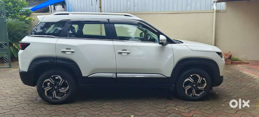 Maruti Suzuki Brezza 1.5 Zxi Plus Smart Hybrid, 2023, Petrol