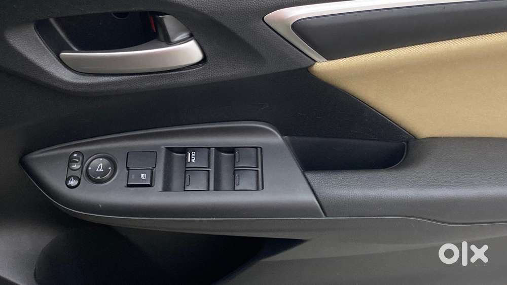 Honda Jazz 1.2 V At I Vtec, 2016, Petrol
