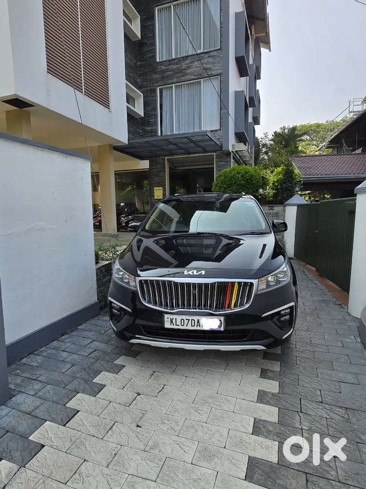 Kia Carnival 2023 Diesel 
Immaculate Condition