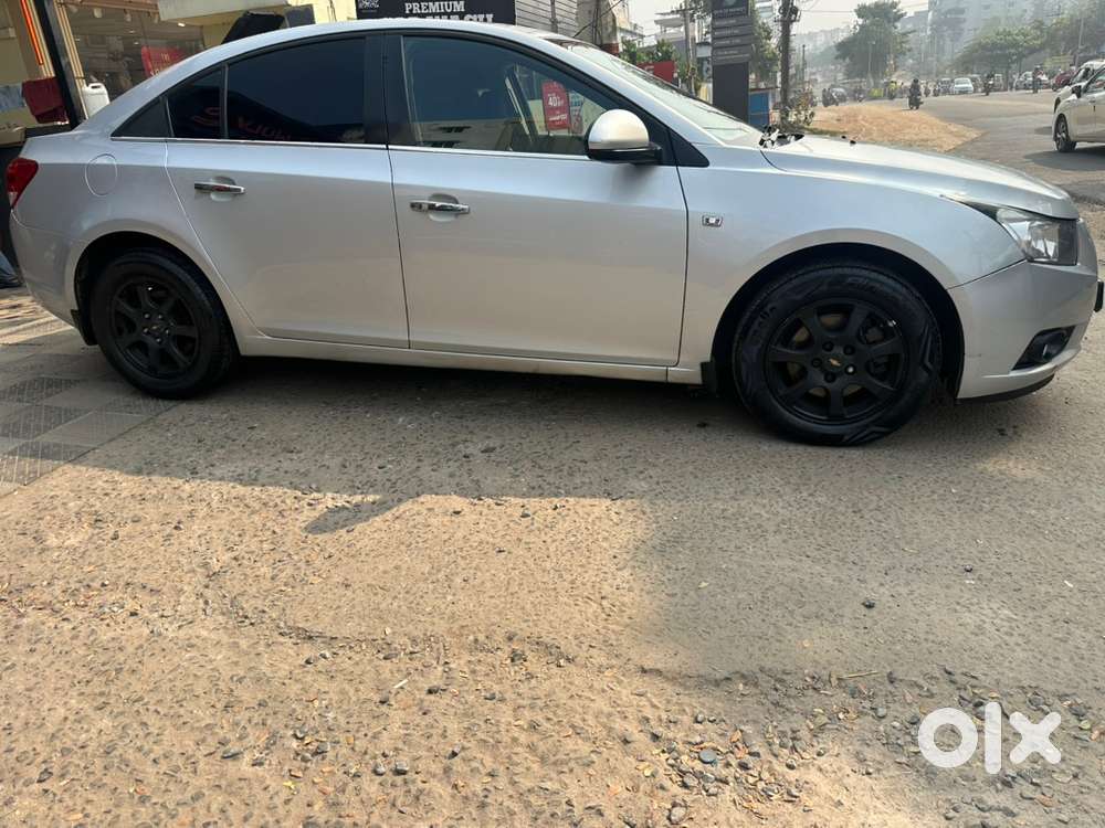 Chevrolet Cruze 2012 Diesel Well Maintained