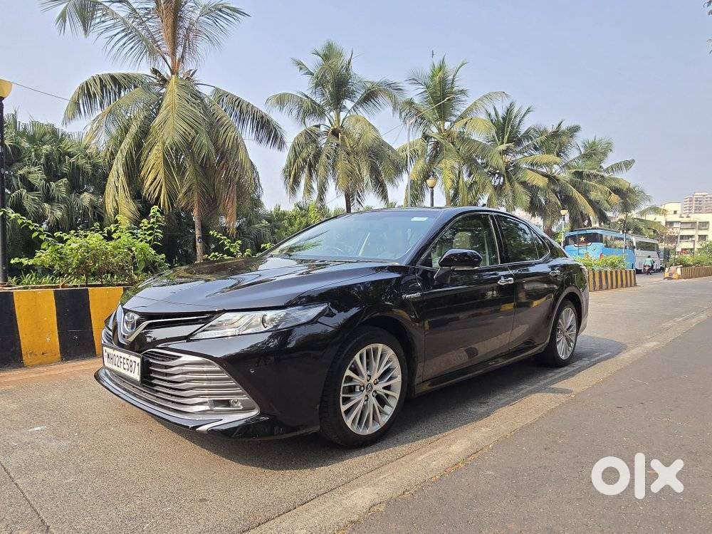 Toyota Camry Hybrid, 2019, Petrol