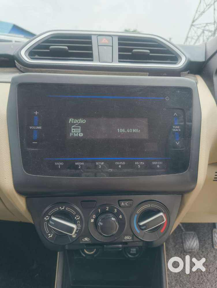 Maruti Suzuki Dzire 1.2 Vxi, 2023, Petrol
