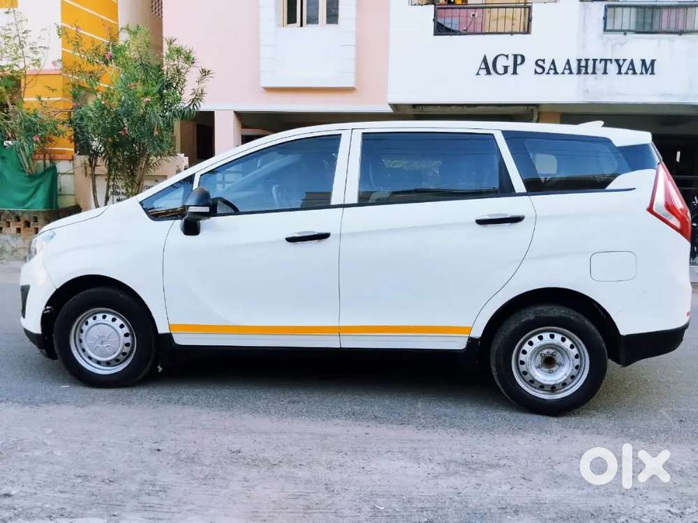 Mahindra Marazzo 2022,excellent Condition, Used Only For Own Use Only