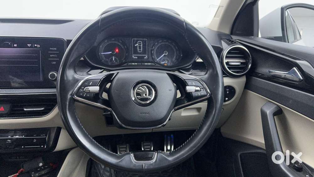 Skoda Slavia Ambition 1.0l Tsi Mt, 2022, Petrol
