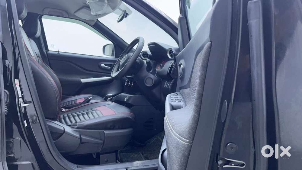 Nissan Magnite 1.0 Xv Premium Turbo Cvt, 2023, Petrol