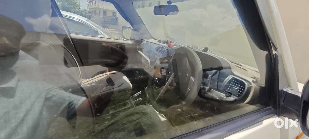 Mahindra Tuv 300 2017 Plus