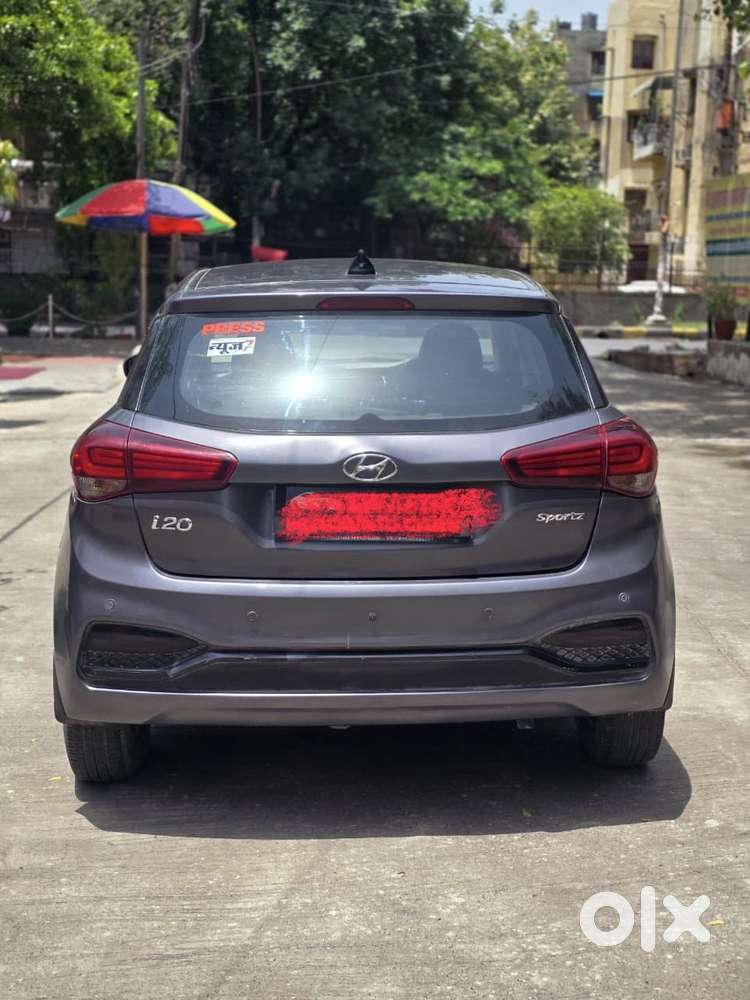 Hyundai I20 Sportz 1.2 Bs-iv, 2018, Cng & Hybrids