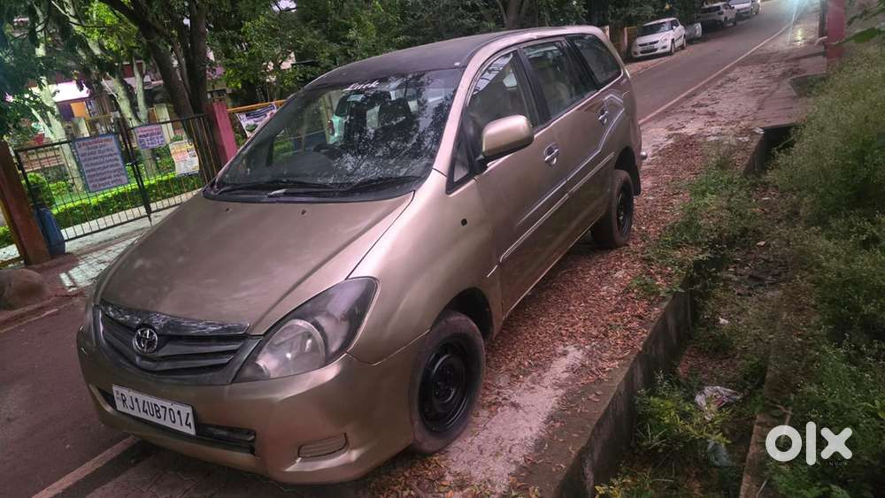 Toyota Innova Diesel 2010