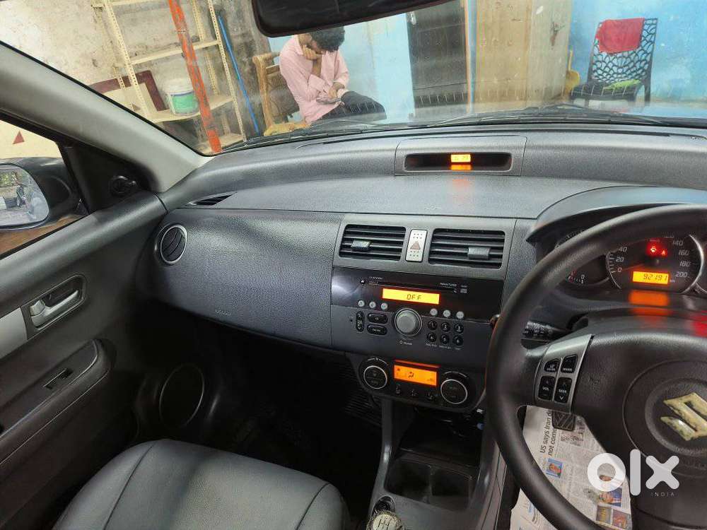 Maruti Suzuki Swift Zxi Bsiv, 2008, Petrol