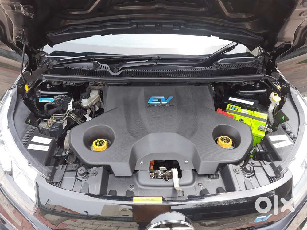 Tata Nexon Ev Xz Plus Lux Dark Edition, 2022, Electric