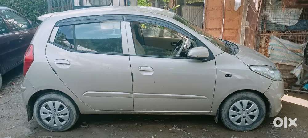 Hyundai I10 2012 Petrol 100848 Km Driven