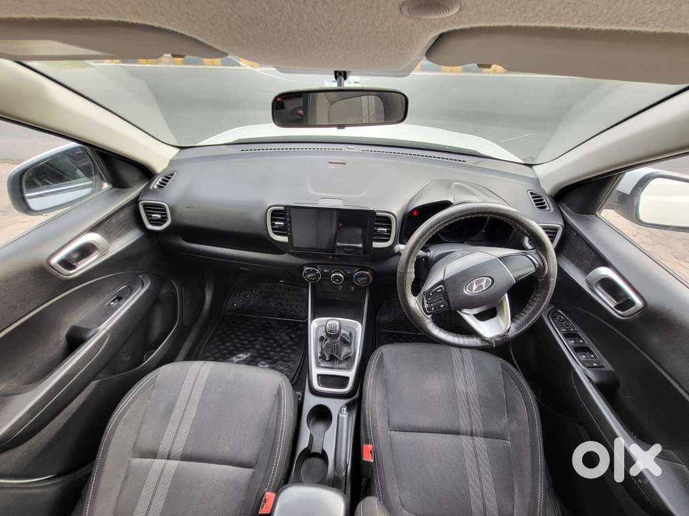 Hyundai Venue S 1.2 Petrol, 2021, Petrol