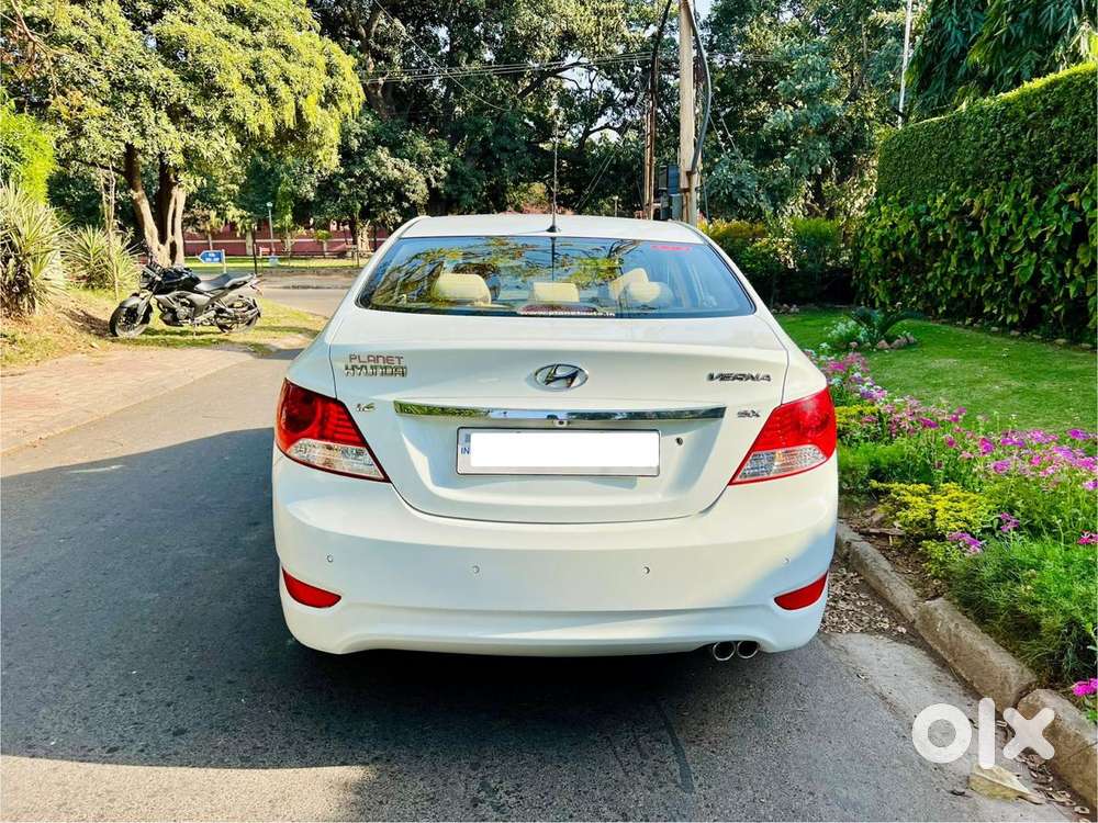 Hyundai Verna 1.6 Sx (o) Vtvt, 2012, Petrol