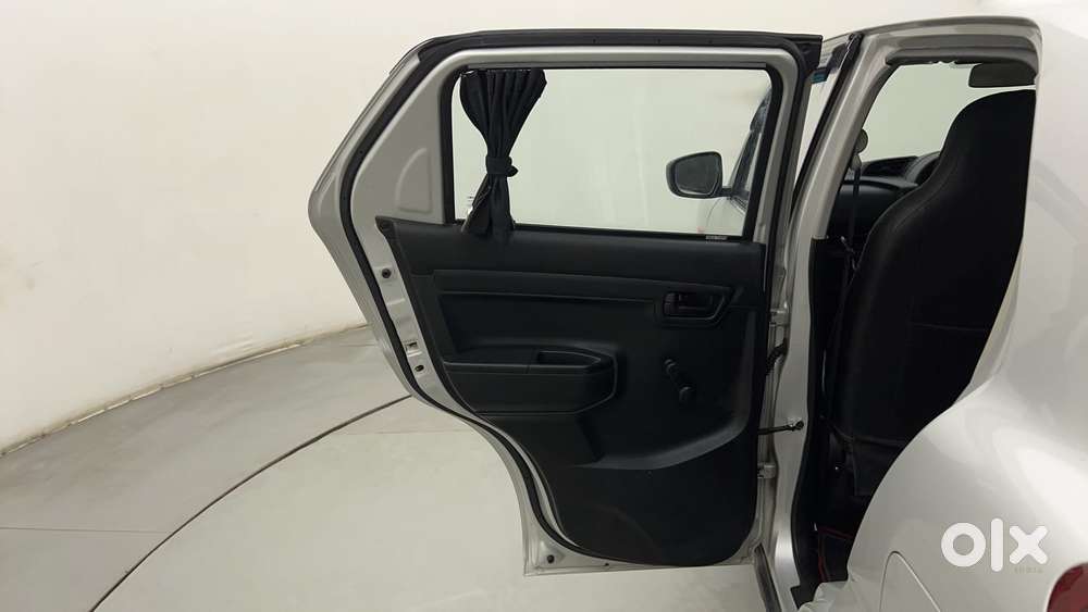 Maruti Suzuki S-presso Vxi Opt, 2024, Petrol