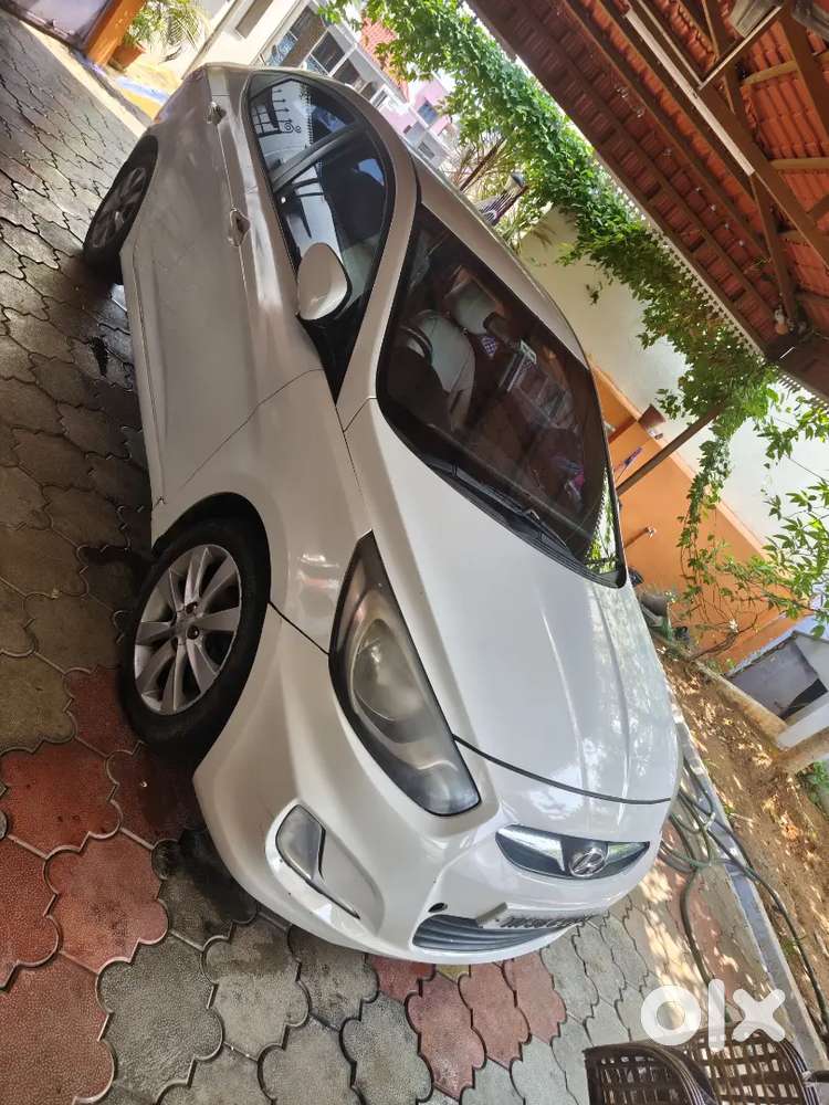 Hyundai Verna 2012 Diesel Well Maintained