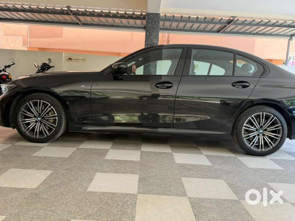 Bmw 3 Series 2022 Petrol Well Maintained