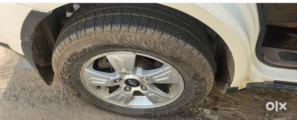 Mahindra Xuv500 2012 Orijna Condtion Brokr Phon Nhi Kare