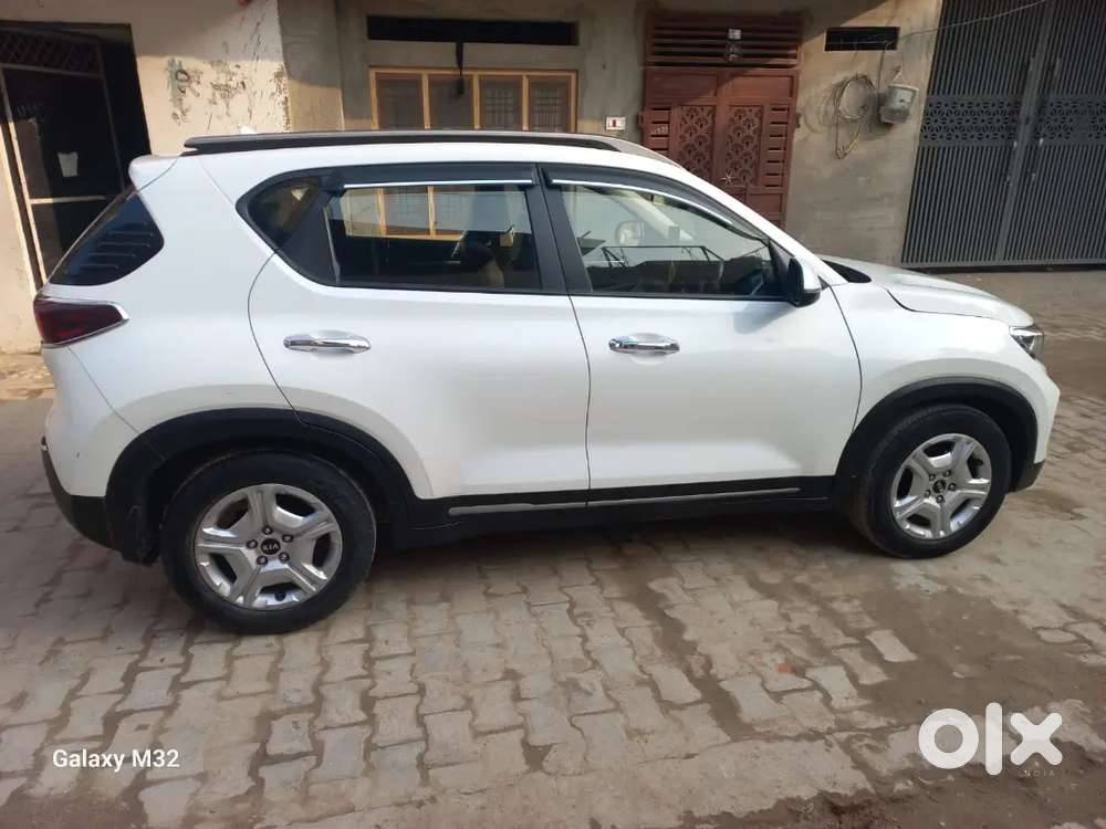Kia Sonet 2021 Diesel Well Maintained
