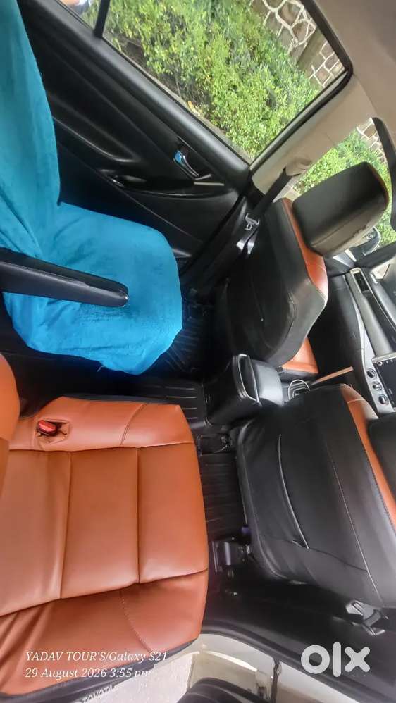 2022 Toyota Innova Crysta 2.4 Gx At