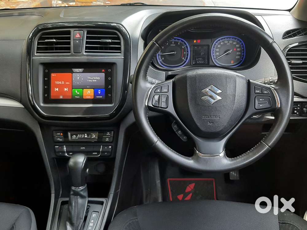Maruti Suzuki Brezza 1.5 Zxi Plus At Smart Hybrid Dual Tone, 2021, P..