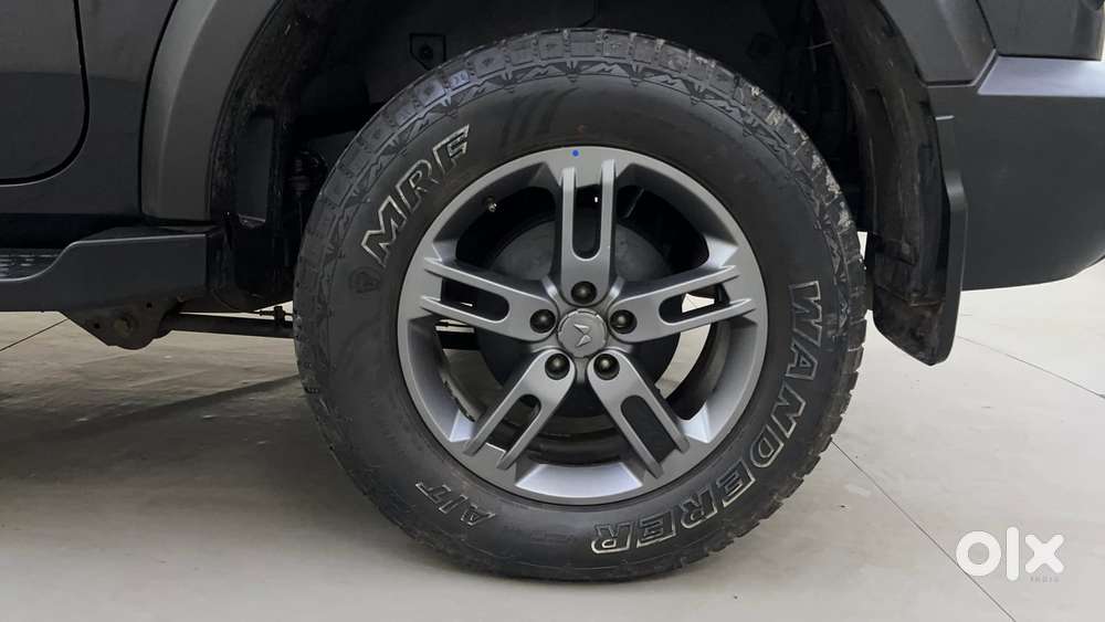 Mahindra Thar 2.0 Lx Hard Top Petrol At 4 Rwd, 2022, Petrol