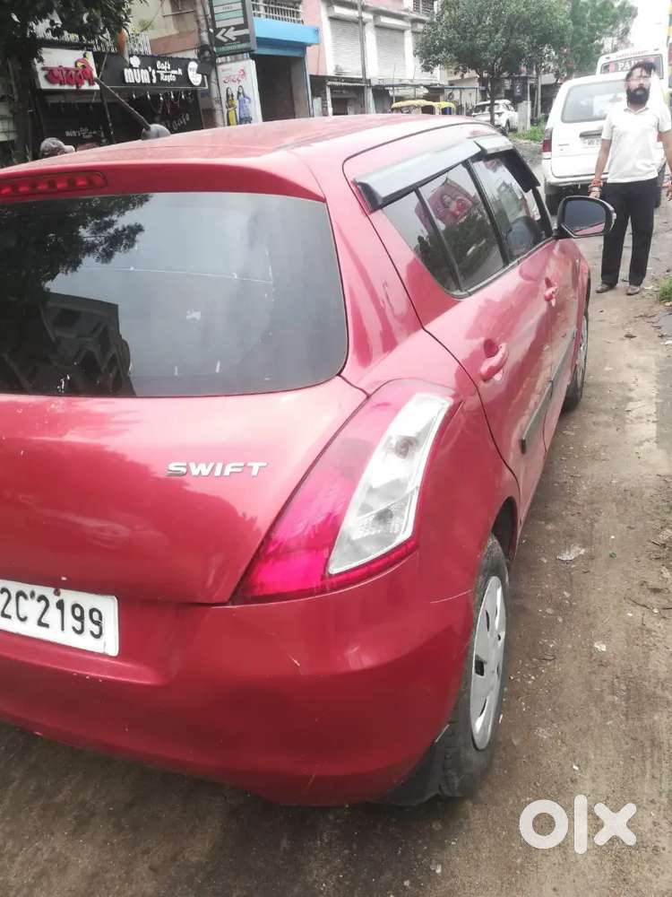 Maruti Suzuki Swift 2012