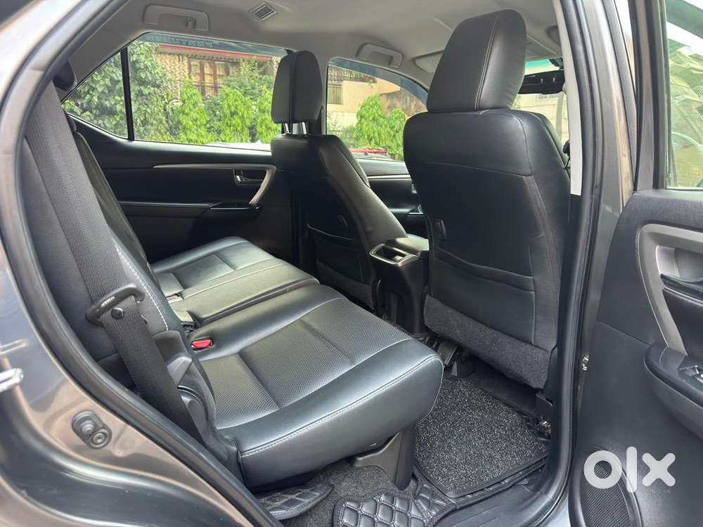 Toyota Fortuner Automatic 2021 Diesel Well Maintained