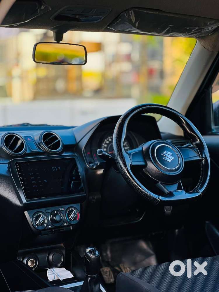 Maruti Suzuki Swift Lxi Option, 2023, Petrol