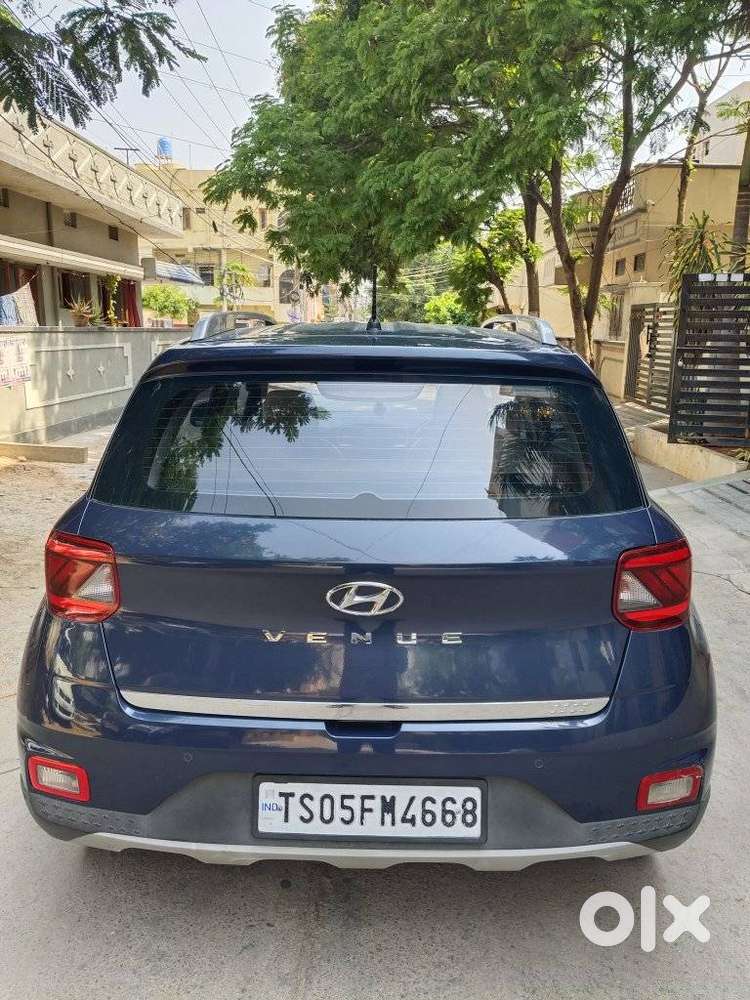 Hyundai Venue S 1.2 Petrol, 2022, Petrol