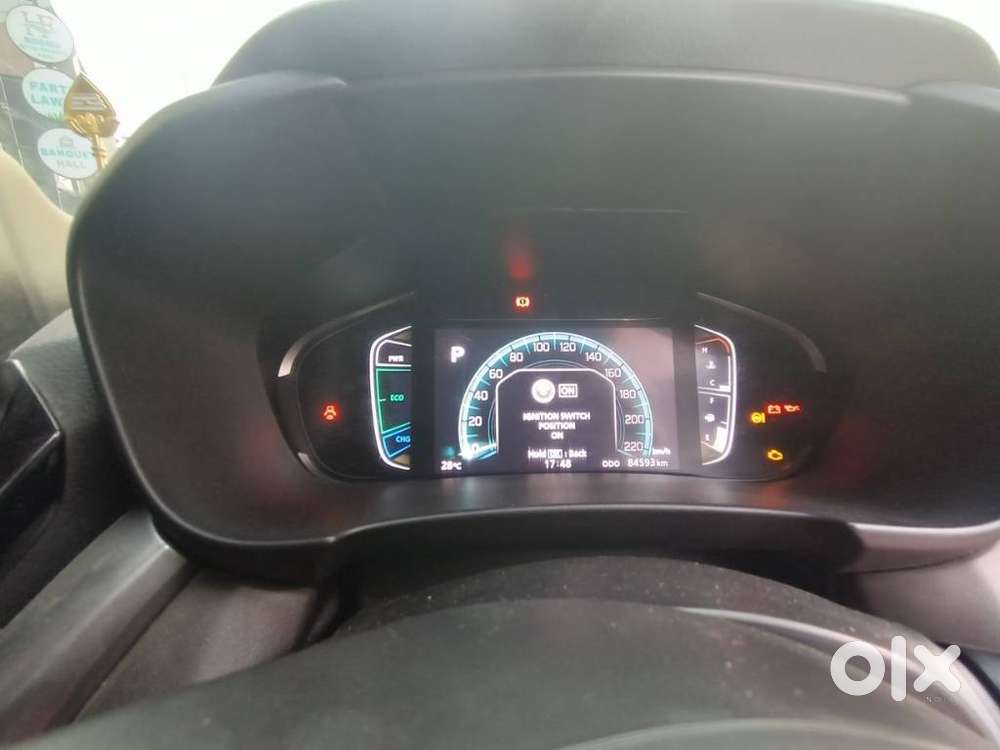 Toyota Urban Cruiser Hyryder, 2023, Petrol